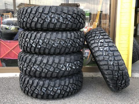 NEW！BFグッドリッチ！　Mud-Terrain T/A KM3をデモカーに装着しました！！